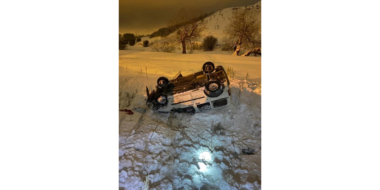 Takla atan araçta can pazarı yaşandı