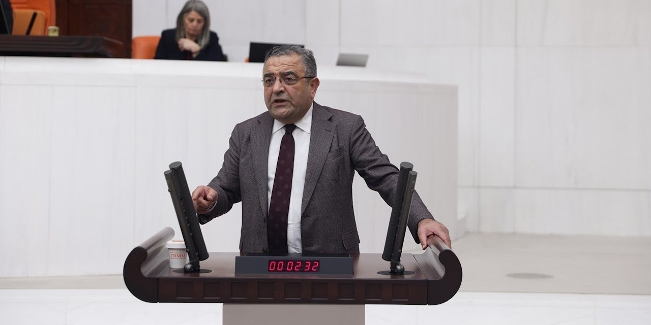 Sezgin Tanrıkulu’ndan Bakan Gürlek’e IŞİD şüphelileriyle ilgili 11 soruluk önerge