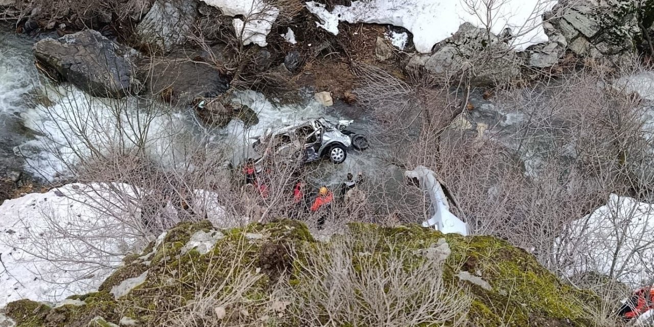 Bitlis’te feci kaza: 3 ölü, 5 ağır yaralı