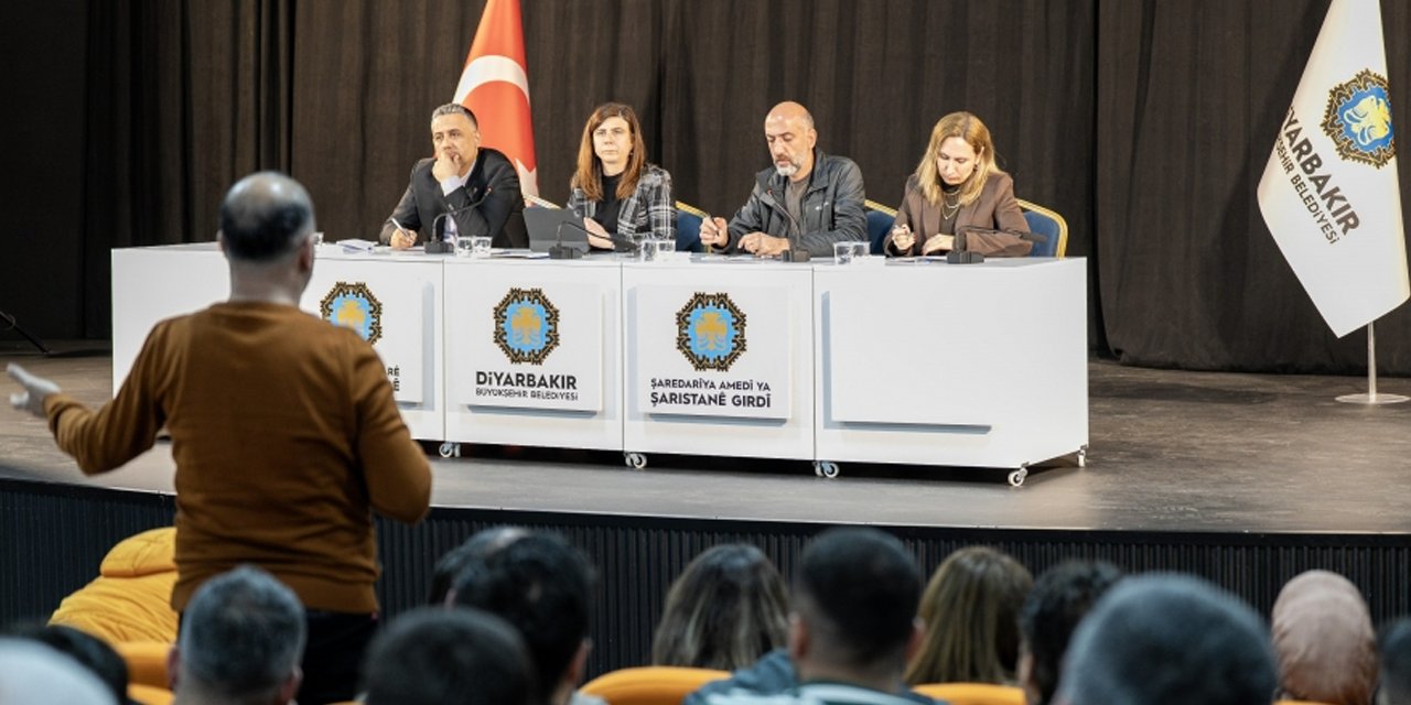 Eş Başkan Bucak, İtfaiye ve Afet Dairesi çalışanlarıyla bir araya geldi