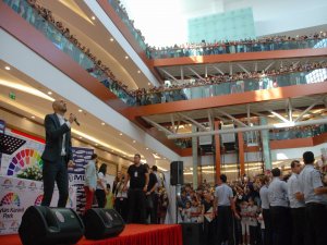 Sarıkabadayı izdiham yarattı