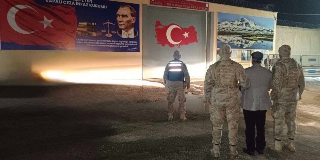 Aranan 2 hükümlü jandarma operasyonuyla yakalandı