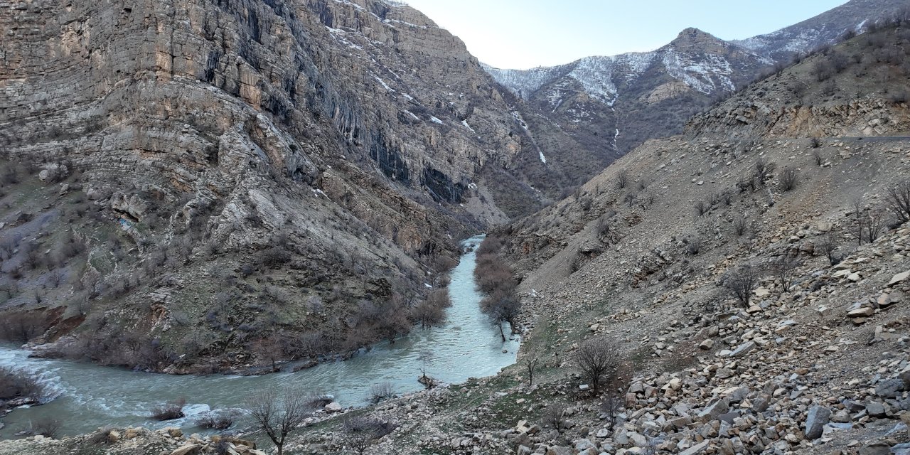Şırnak'ta dereler taştı
