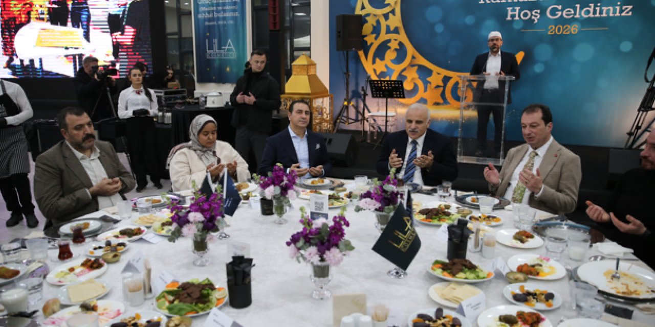 Diyarbakır Valisi Zorluoğlu öğrencilerle iftarda buluştu