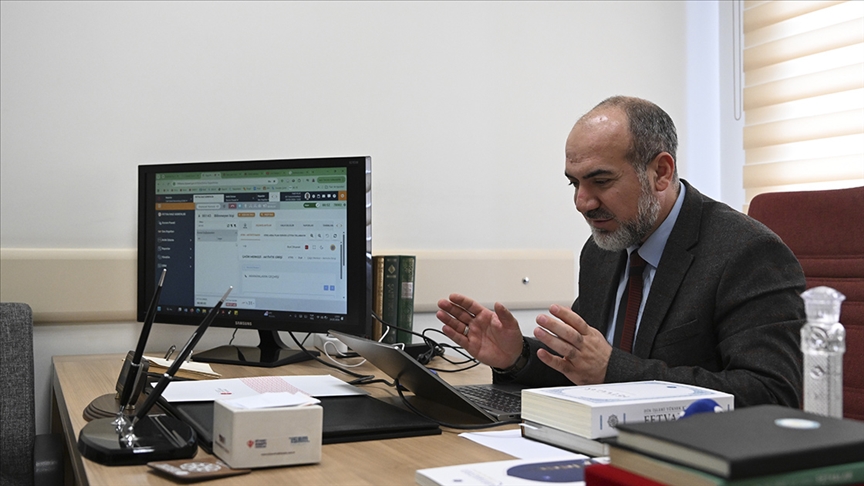 Diyanetin fetva hattı günde 16 binden fazla soruyu cevaplıyor