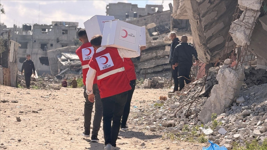 Kızılaydan 21 ülkede insani yardım