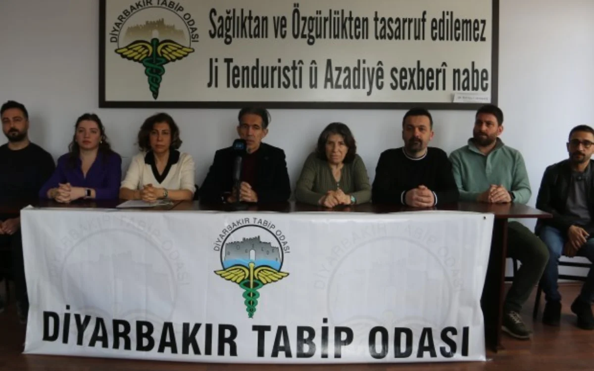 Veysel Karani Türbesi'ne ziyaretçi akını