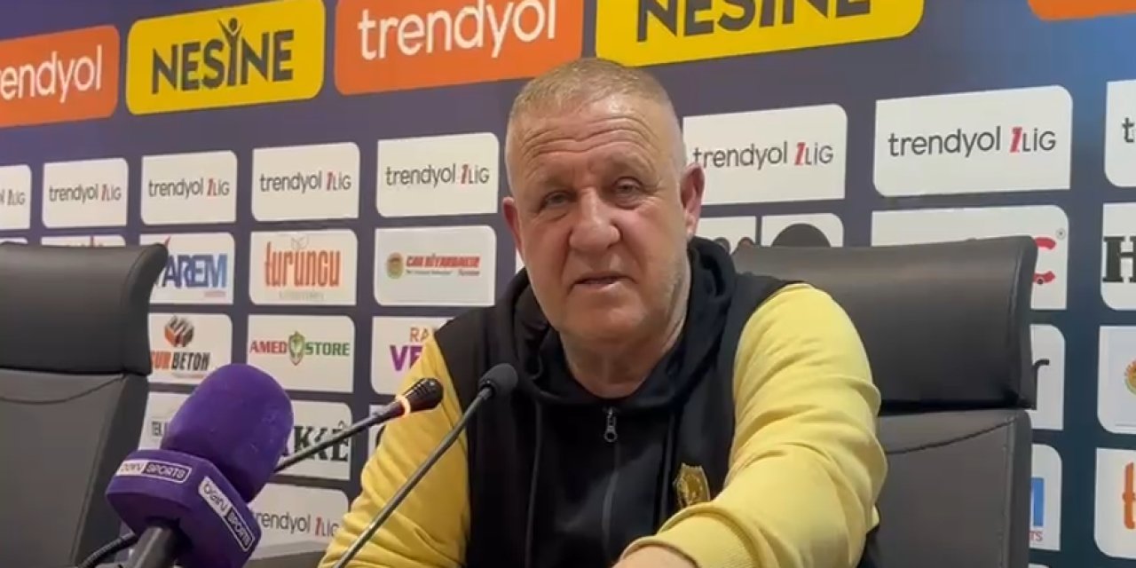 Amedspor Teknik Direktörü Mesut Bakkal: “Biraz Daha Sakin Olmalıyız, Maçlar 90 Dakika”