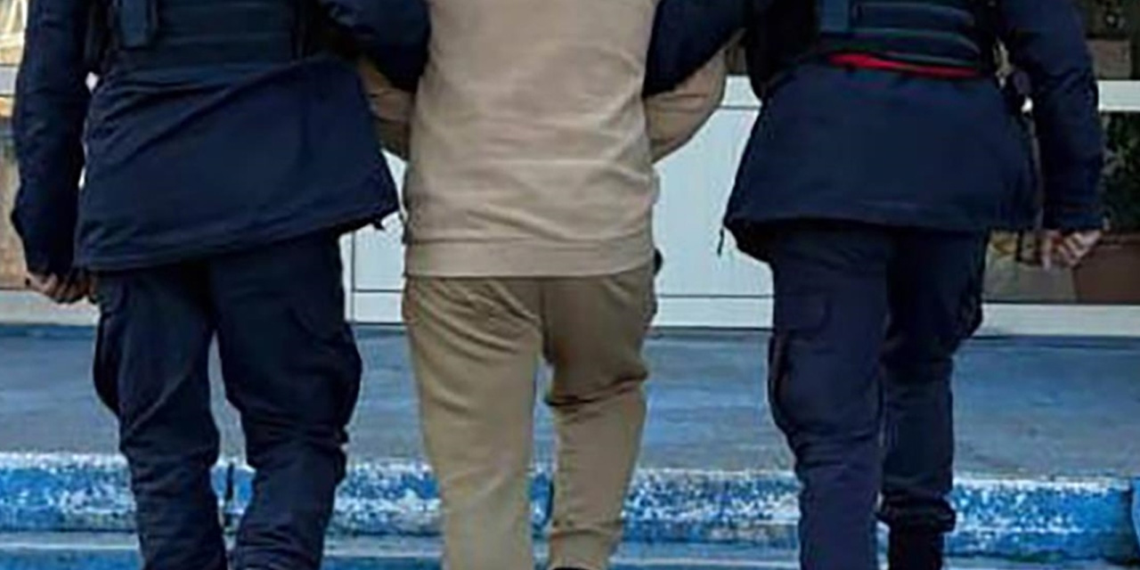 45 Uluslararası aranan suçlu Türkiye’ye getirildi