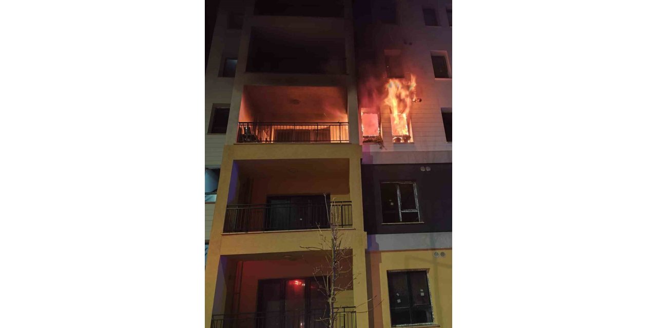 Hatay’da apartman dairesinde yangın