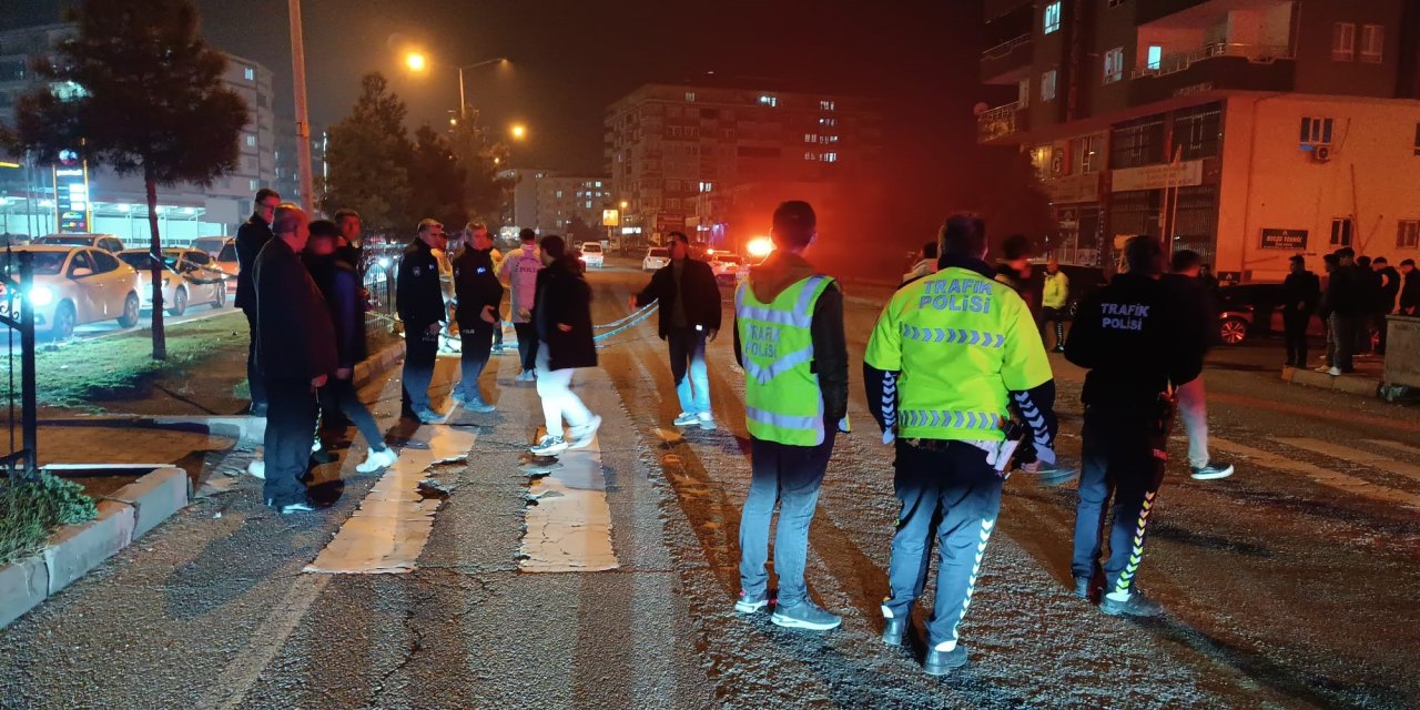 Otomobilin çarptığı yaşlı kadın hayatını kaybetti
