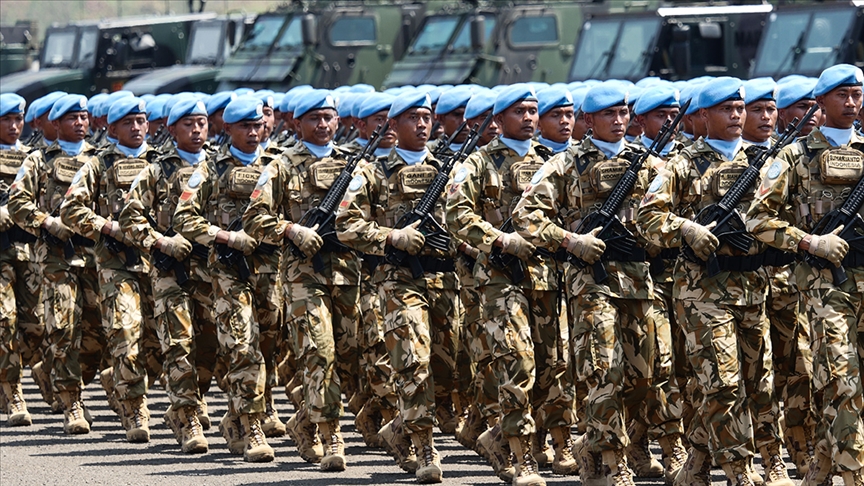 Endonezya, Gazze'ye asker konuşlandırma planını askıya aldı