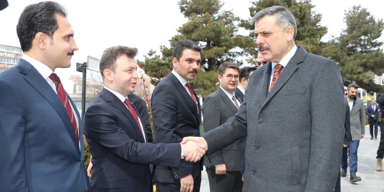 İçişleri Bakanı Çiftçi Van’da