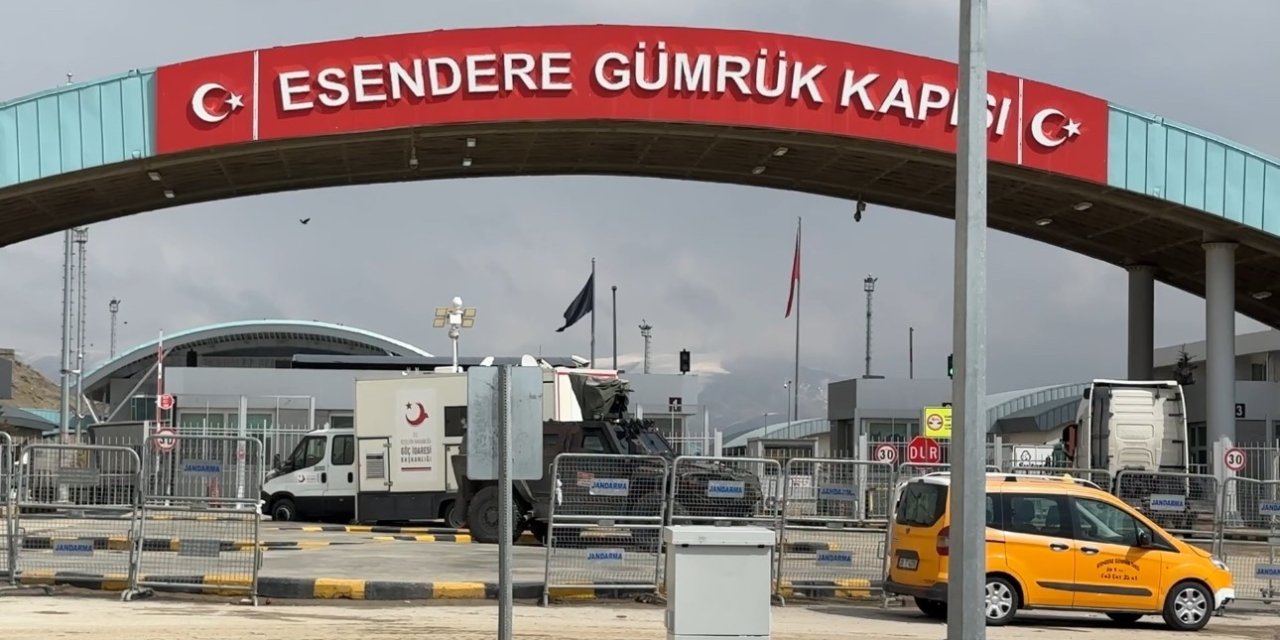 İran tarafındaki yas ve gerilim sınır trafiğini durdurdu