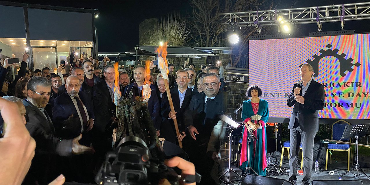 Diyarbakır’da Newroz resepsiyonu: Özgürlük ve Barış İçin birlik mesajı