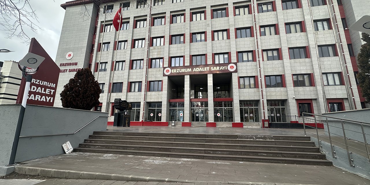 Boğazı kesilmiş erkek cesedi bulundu