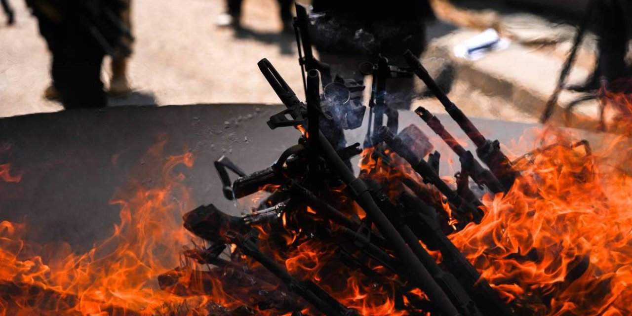 Demokratik Toplum Süreci ve Hukuksal Dönüşüm: Zorunlu Adımlar, Riskler ve Olanaklar