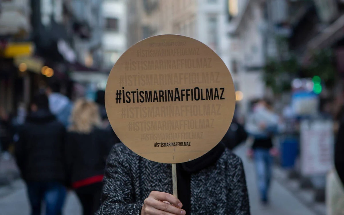 Nilay Esmer: Tehdit edildim, susturuldum, ama vazgeçmiyorum