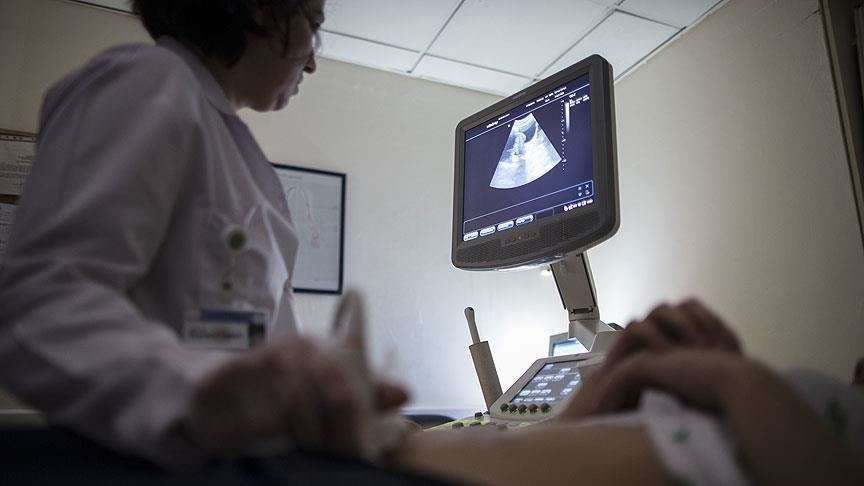 Her 10 kadından biri "çikolata kisti" ile yaşıyor