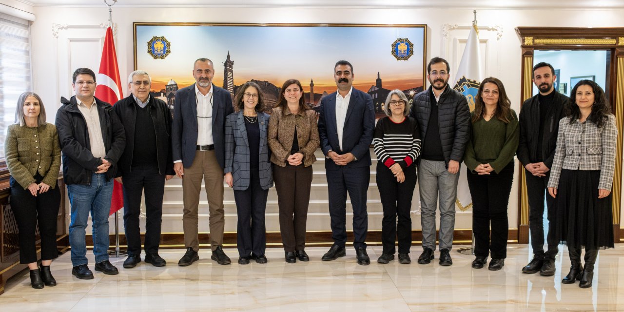 İHD Eş Genel Başkanlarından Büyükşehir'e ziyaret