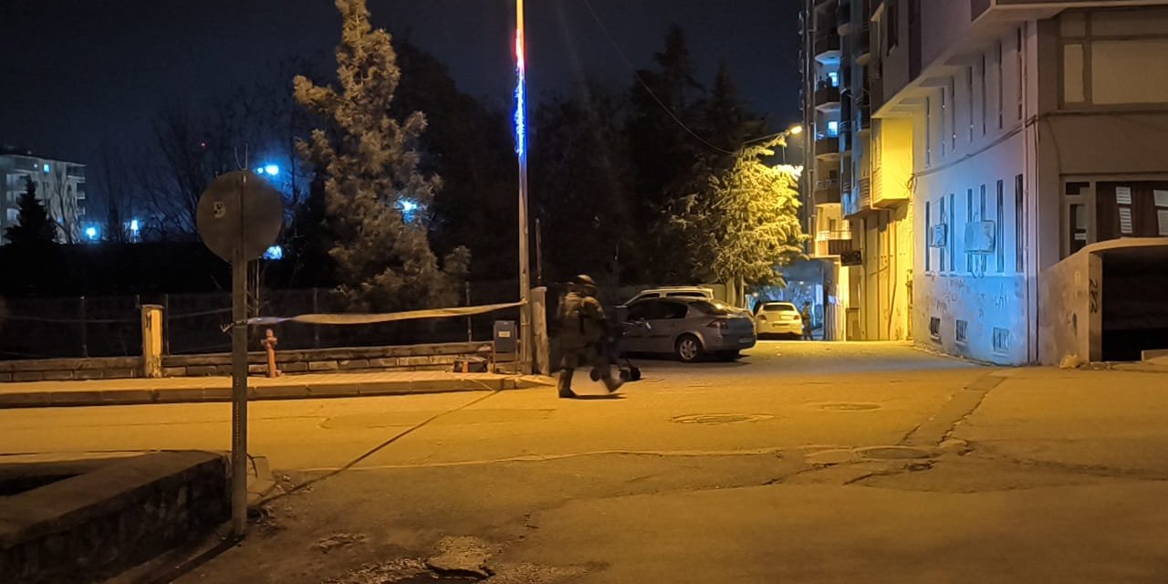 Siirt’te şüpheli paket imha edildi