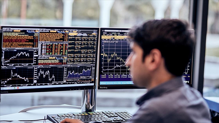 Emtia piyasalarında enerji riski ve faiz beklentileri etkili oldu