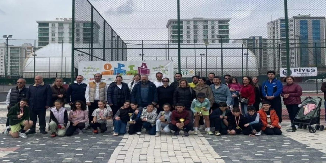 Diyarbakirda ulusal Tenis Turnuvası