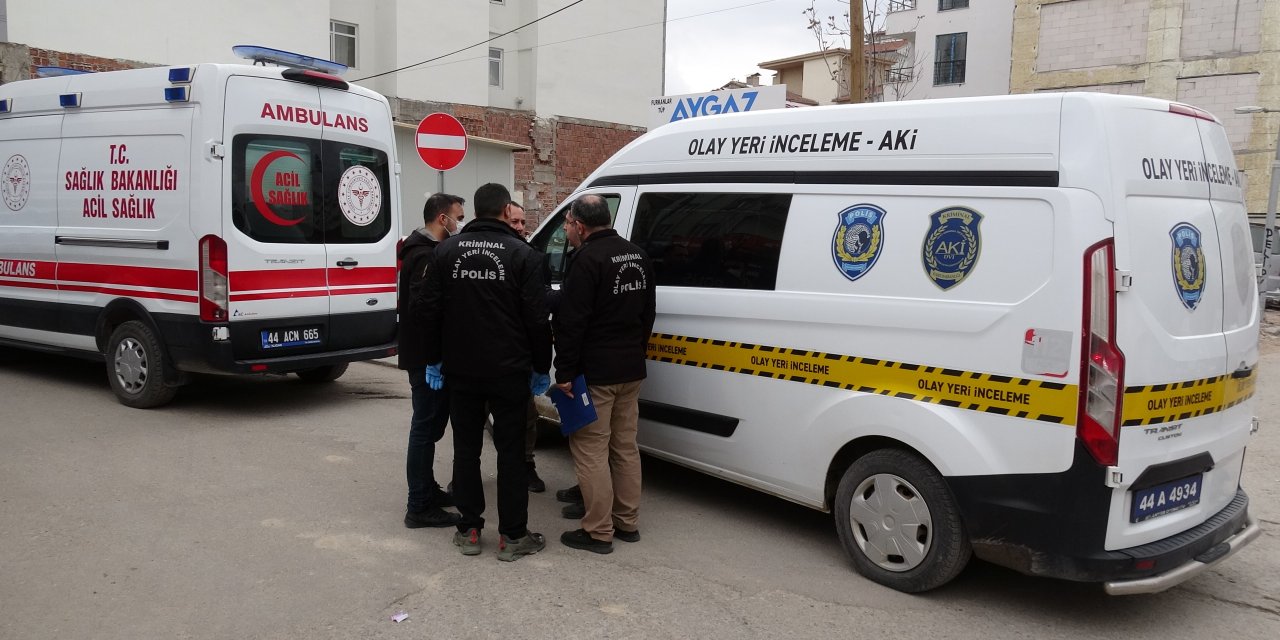 17 yaşındaki çocuk evde ölü bulundu