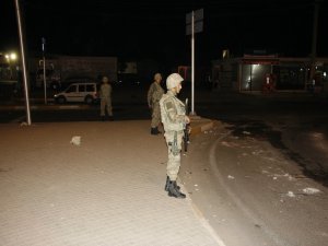 Diyarbakır’da asker şehre indi