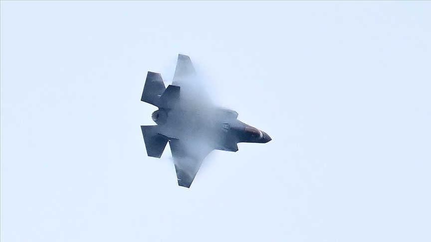 İran Devrim Muhafızları: ABD'ye ait F-35 savaş uçağı düşürüldü