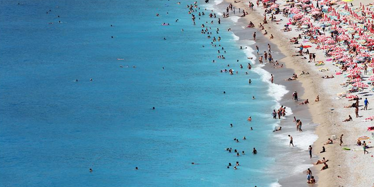 Orta Doğu’da rota değişti: İngiliz turistler 15 sterlinlik biletlerle Türkiye’ye akın ediyor