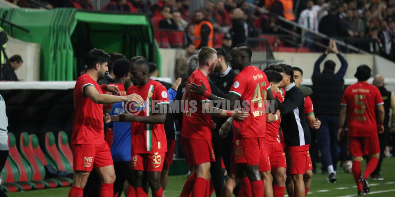 Amedspor, 3 dakikada 2 golle Boluspor karşısında farkı açtı