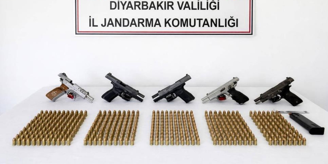 Diyarbakır’da silah kaçakçılığı operasyonu