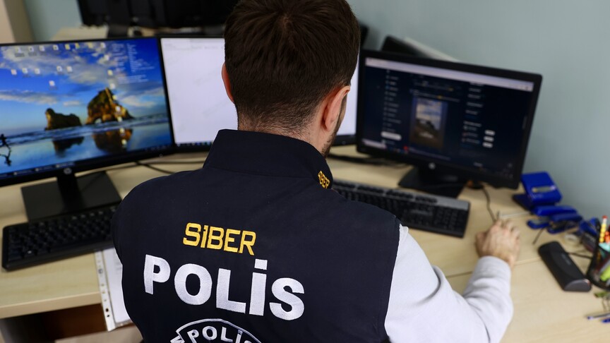 Martta uyuşturucu, yasa dışı bahis ve sanal kumar suçlarından 2 bin 996 şüpheli tutuklandı