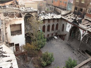 60 yıllık müze kül oldu