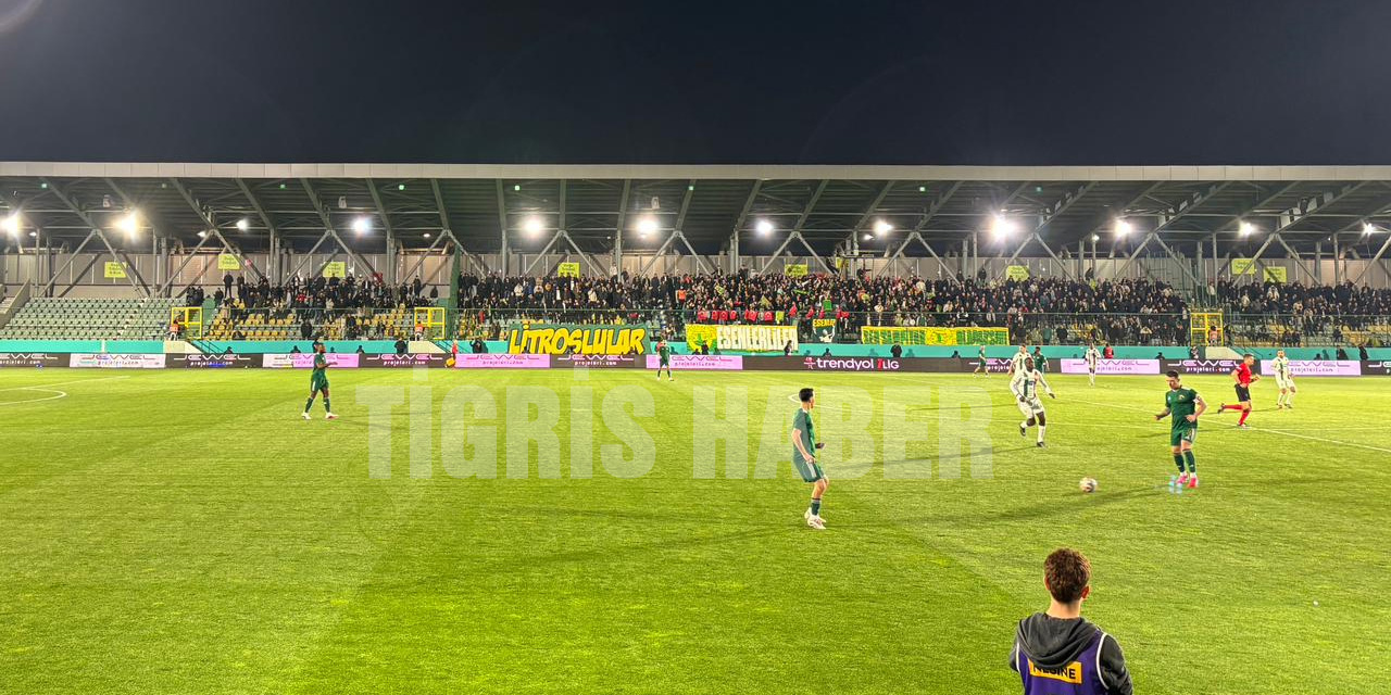 Erokspor - Amedspor maçı başladı