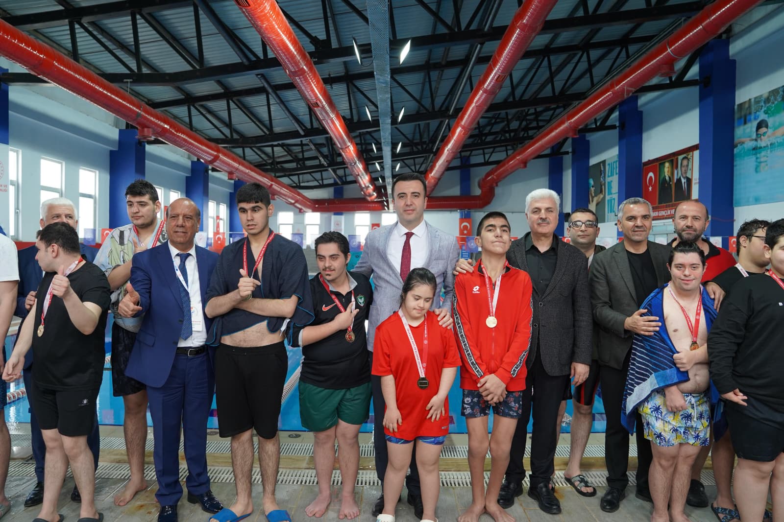 Diyarbakır’da engeller suda aşıldı