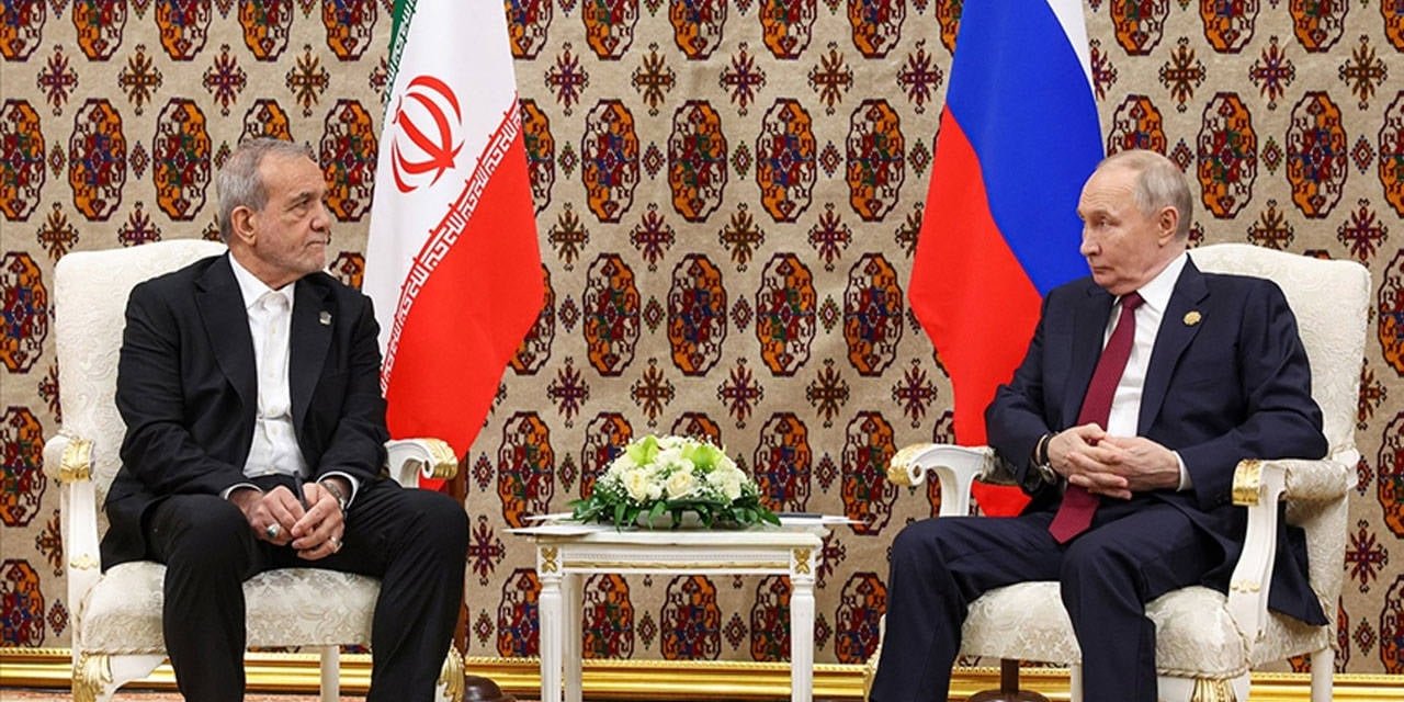 Putin, İran Cumhurbaşkanı Pezeşkiyan ile görüştü