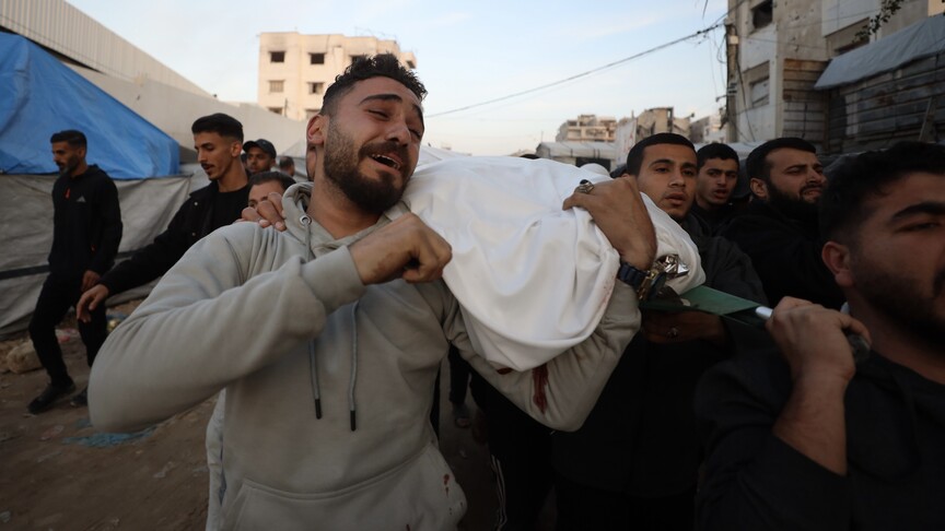 Gazze'de can kaybı 72 bin 333'e yükseldi