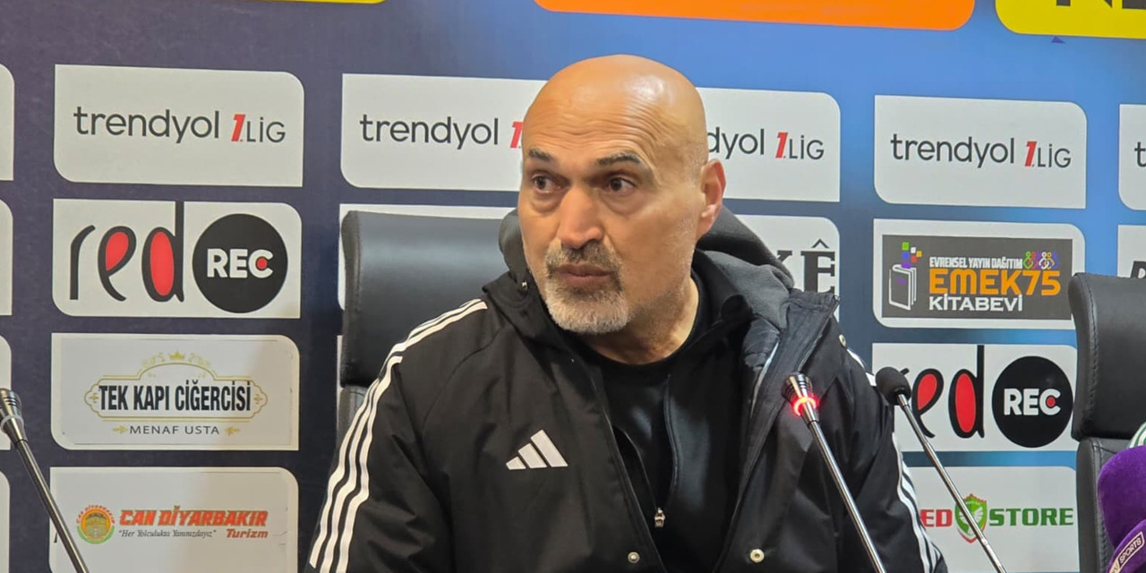 Ümraniyespor Teknik Direktörü Açıkgöz: Müthiş bir karakter ortaya koydular