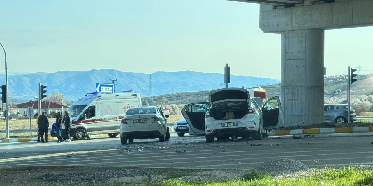 Elazığ’da kaza: 6 yaralı