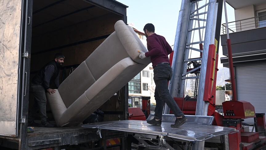 Ev taşıma sektöründen "korsan" firmalara karşı uyarı