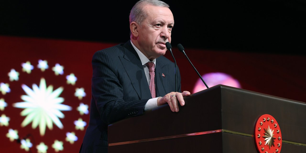 Erdoğan: Olay tüm boyutlarıyla mutlaka aydınlığa kavuşturulacaktır