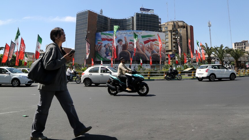 İran’da okullar uzaktan eğitime geçiyor