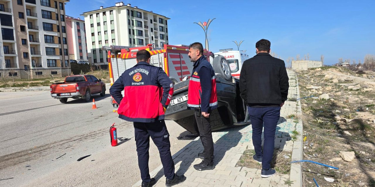 Van'da trafik kazası: 2 yaralı