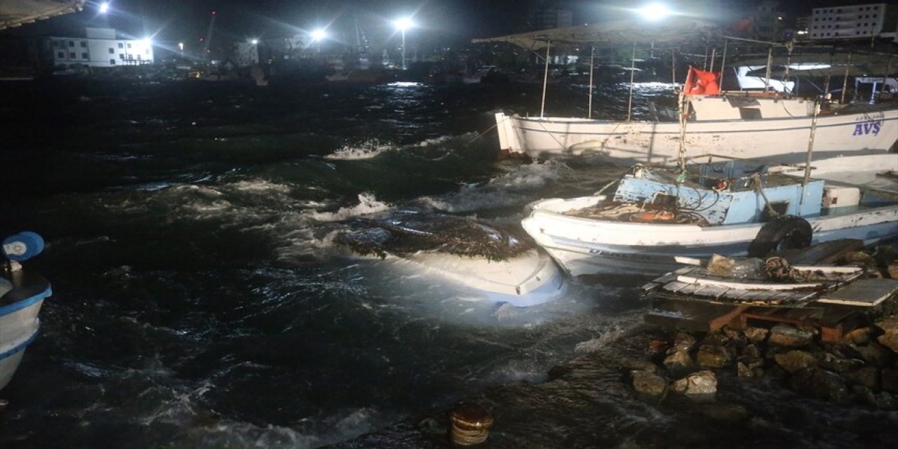 Hatay'da fırtına etkili oldu