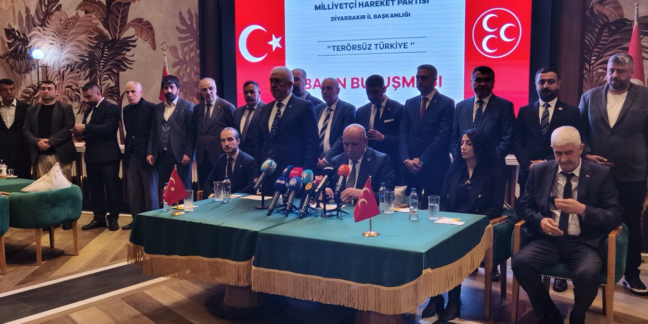 MHP Diyarbakır il teşkilatı basın toplantısı düzenledi