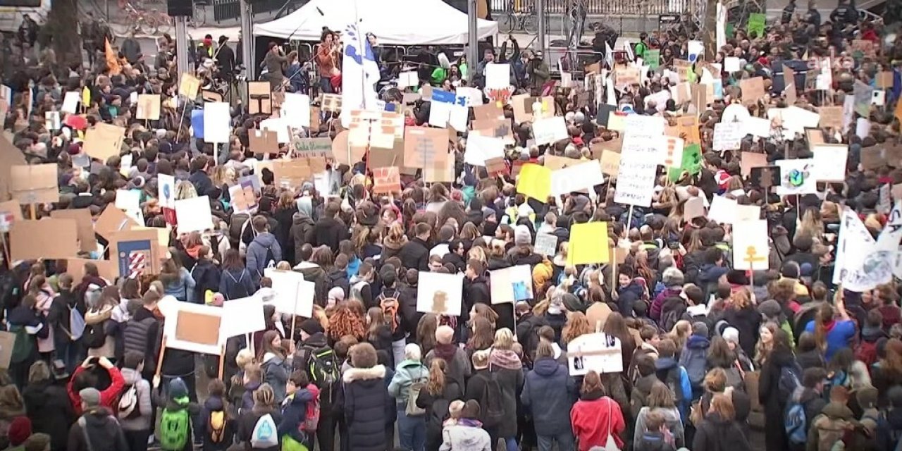 Almanya’nın enerji politikalarına protesto