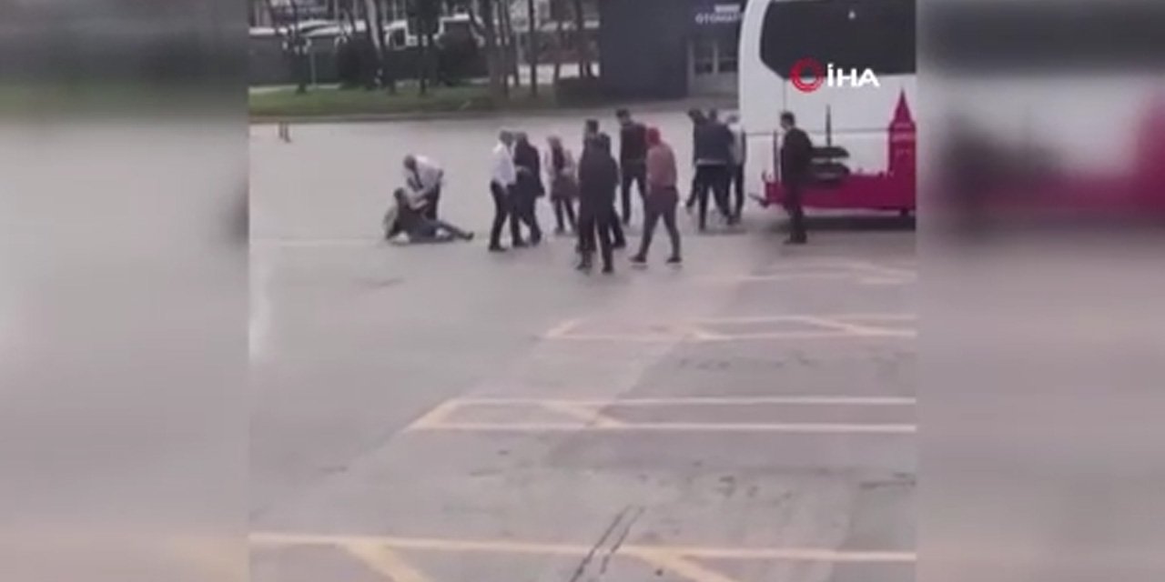 Otobüs terminalinde yolcu ile şoför kavgası