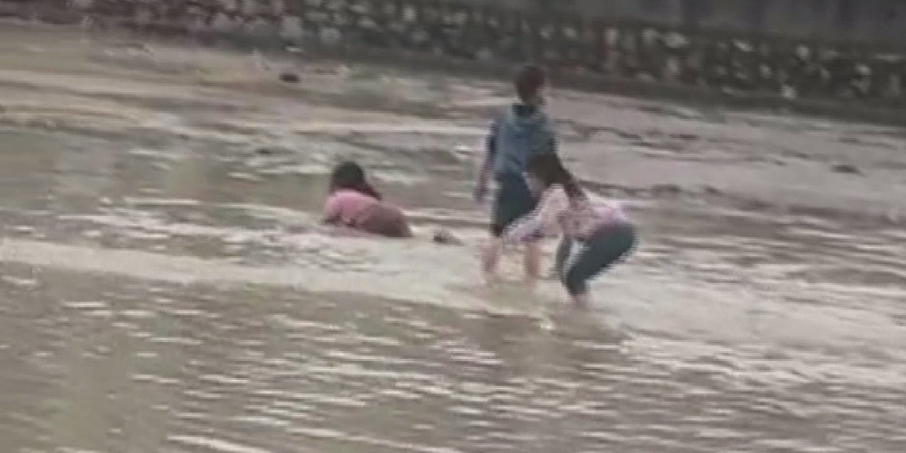 Afetin ortasında tehlikeli oyun